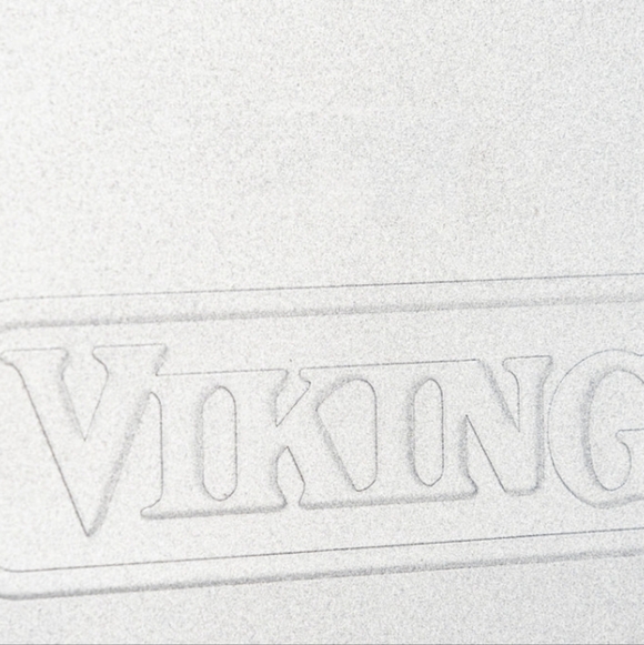 Viking 15" Aluminized Steel Baking Sheet - Picture 7 of 14